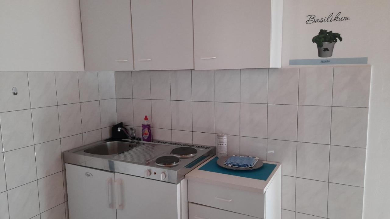 Apartments Dolac Primosten Ngoại thất bức ảnh