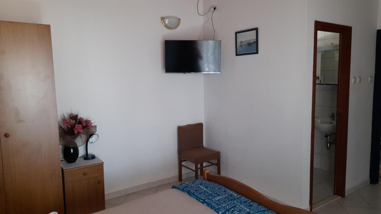 Apartments Dolac Primosten Ngoại thất bức ảnh