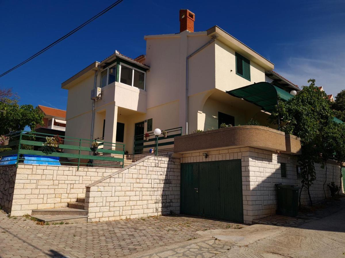 Apartments Dolac Primosten Ngoại thất bức ảnh