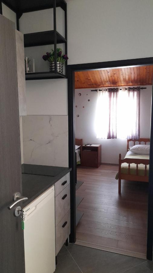 Apartments Dolac Primosten Ngoại thất bức ảnh