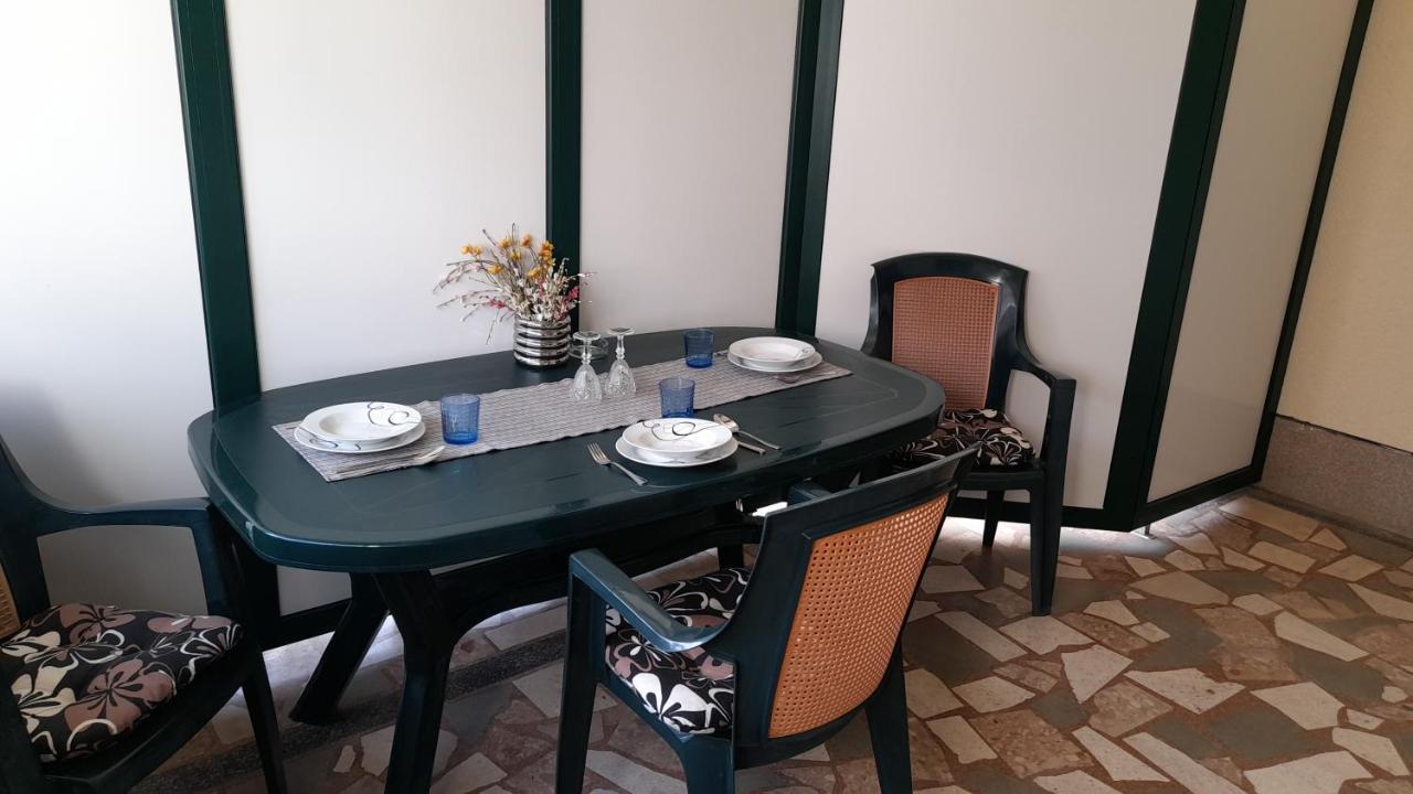 Apartments Dolac Primosten Ngoại thất bức ảnh
