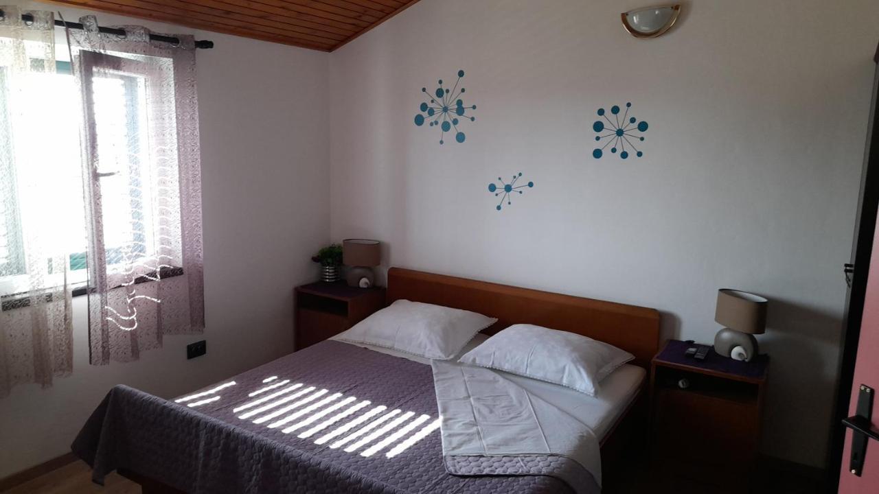 Apartments Dolac Primosten Ngoại thất bức ảnh
